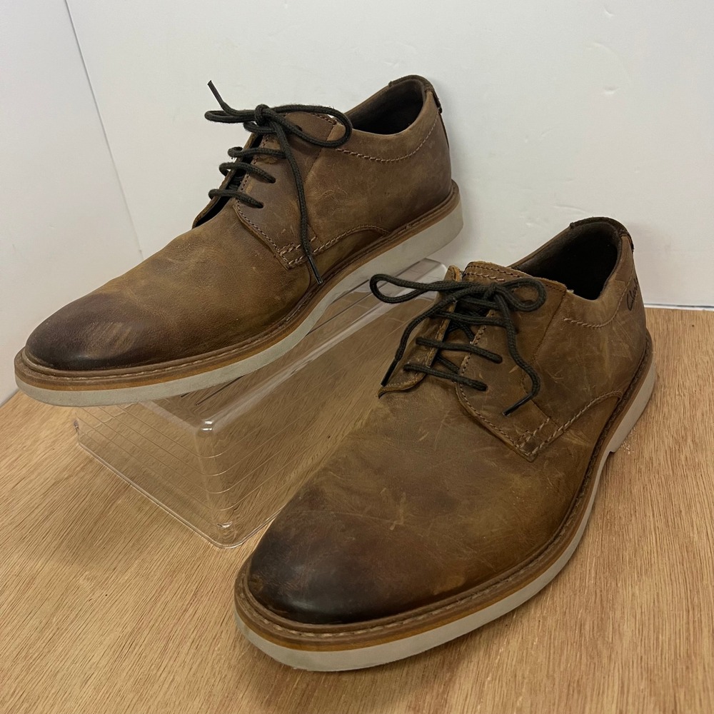 Clarks Leather Casual Lace Up Dress Shoes Mens Size 9 Brown Distressed Derby